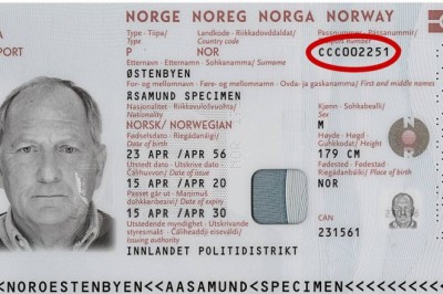 Nye pass med bokstaver forvirrer reisende – SAS advarer