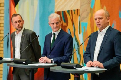 Økonomer mener politikerne bløffer om renten overfor fattige