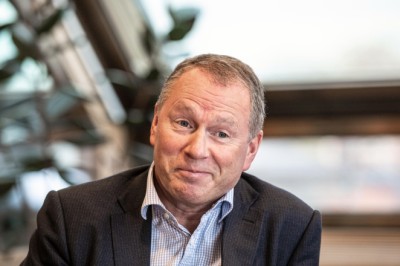 Oljefondet passerer ny milepæl - "Nok. 333,-/mnd. til minstepensjonistene - Bra sier Støre"