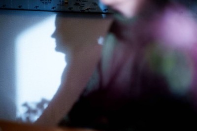 Born utsette for vald har ikkje lenger krav på bistands­advokat når dei skal søke erstatning