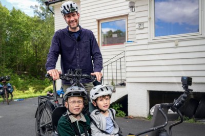 De bruker elsykkel for bil - må betale like mye i avgift