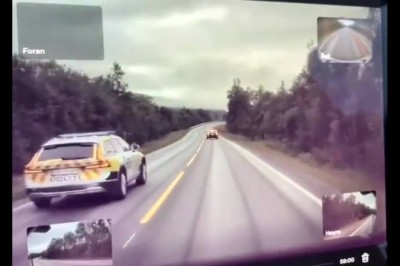 Politiets forbikjøring vekker oppsikt på TikTok og Twitter: – Vil ta en intern diskusjon