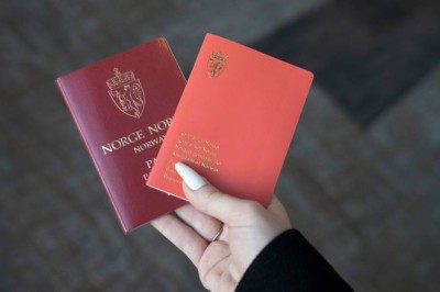 Norske pass selges for en hundrings på nett